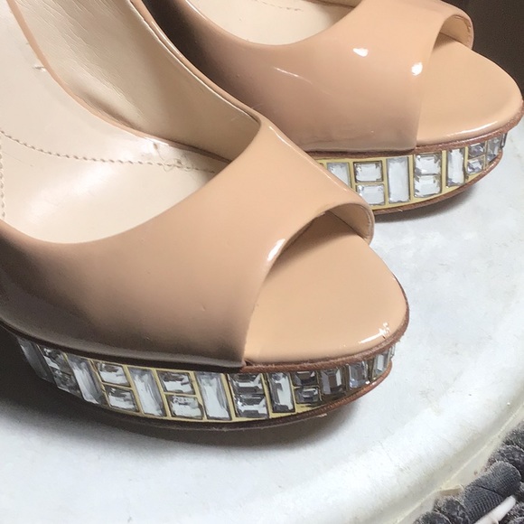 Boutique 9 Glass stone heels.  1014 - Picture 3 of 5